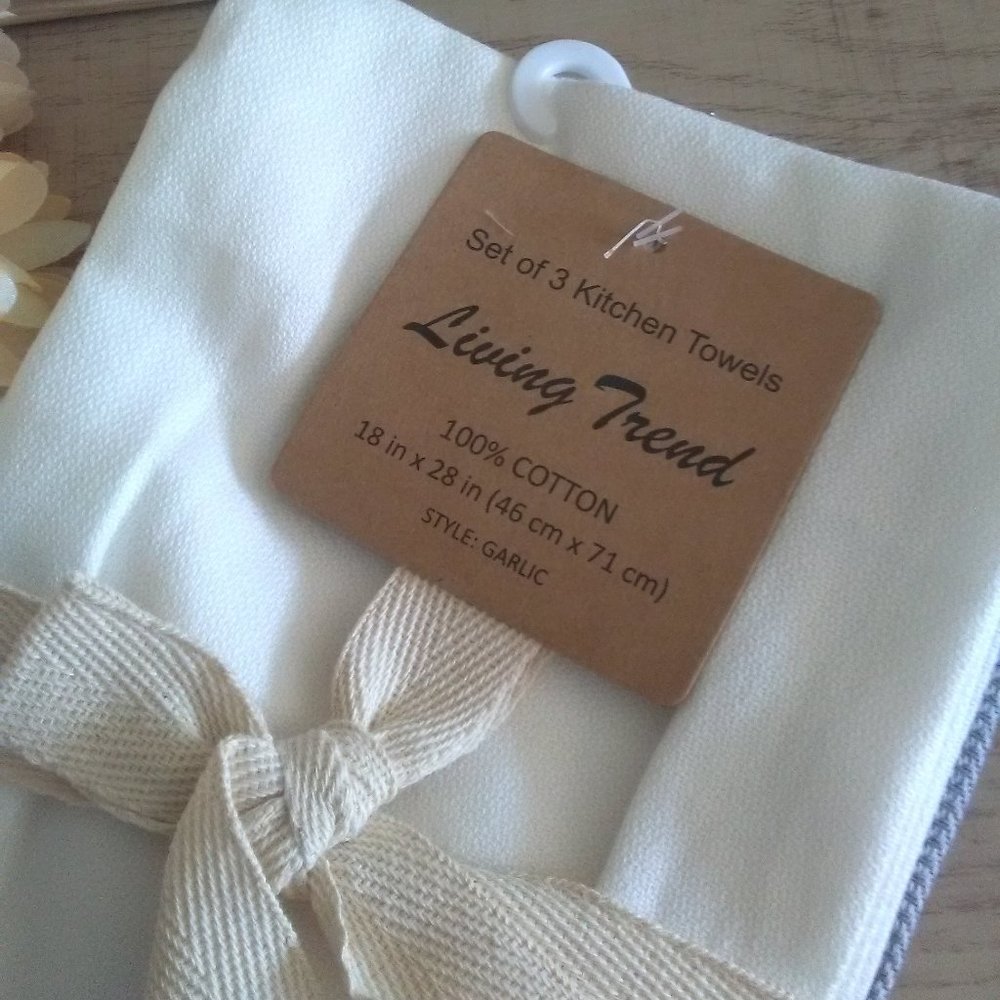 NWT Farmhouse Neutral Kitchen Towels (Set of 3) - Picture 4 of 7